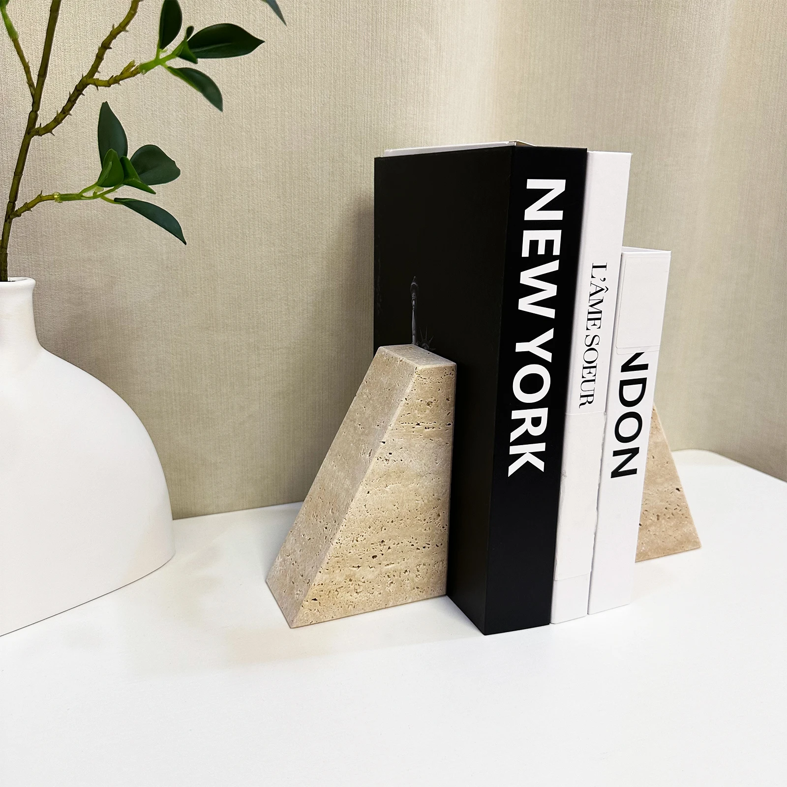 Serre-livres en marbre