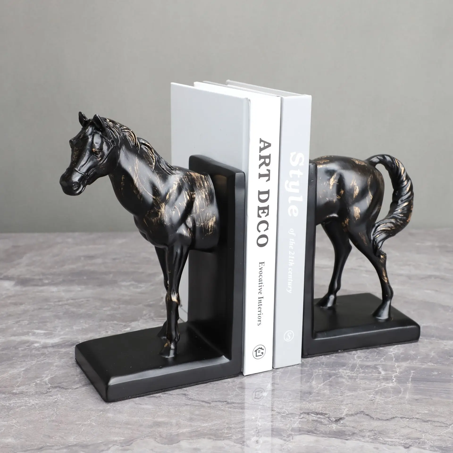 Serre-livres élégant cheval noir – Image 4