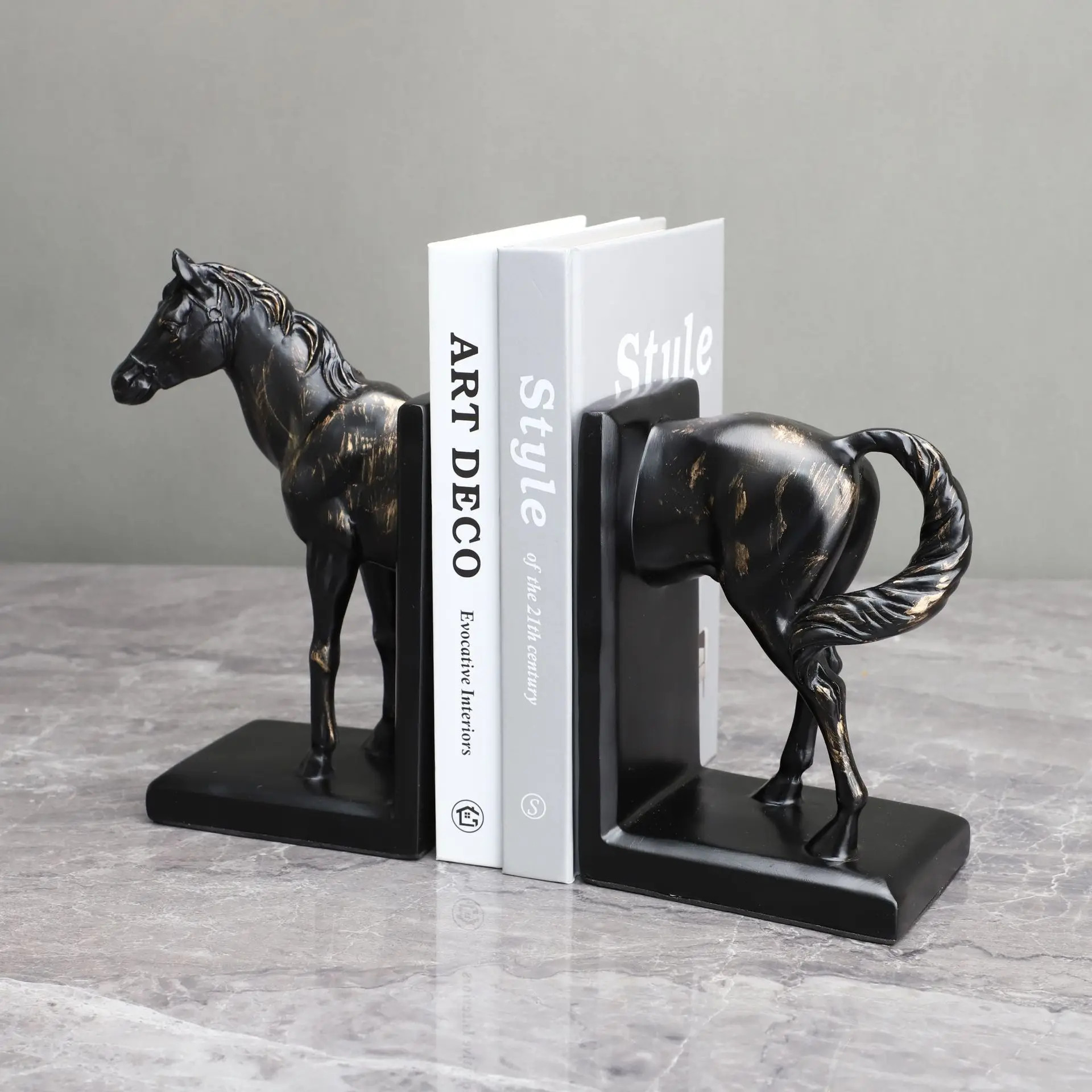 Serre-livres élégant cheval noir – Image 3
